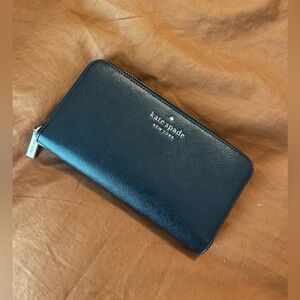 Kate Spade ♠️ Black Wallet